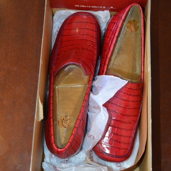 VINTAGE  Dexter , dark red  women's  Loafer.  6.5 - Picture 2 of 4